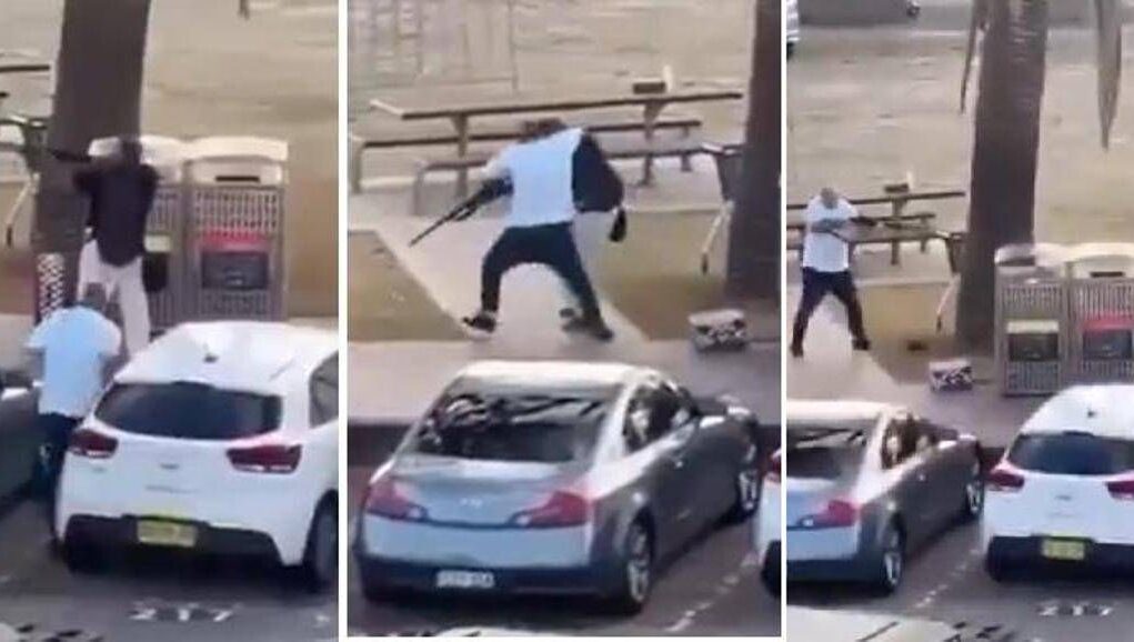 Sydney, il cittadino eroe affronta e disarma il terrorista