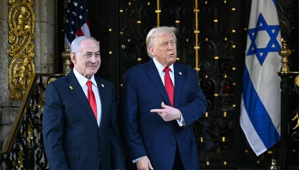 Trump: “Netanyahu è eroe che va graziato, senza di lui Israele non esisterebbe”