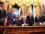 Ucraina-Russia, Trump: “Basta giochi, si rischia terza guerra mondiale”