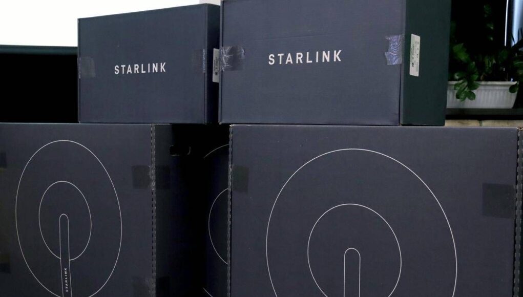 Ucraina, Starlink: “Soldati di Kiev salvi grazie alla nostra tecnologia”