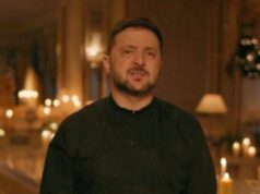 Zelensky nel discorso di Natale: “Sognare che Putin muoia? Noi chiediamo la pace”