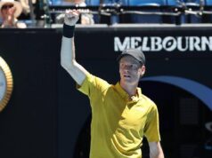 Australian Open, Sinner ai quarti: Darderi battuto nel derby azzurro