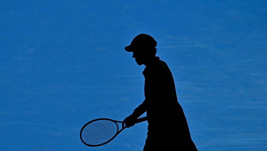 Australian Open, allarme caldo: Sinner si allena indoor e Sabalenka lo ‘punge’