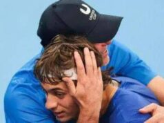 Australian Open, tennisti in crisi tra caldo e dolori. Bassetti: “Condizioni perfette per i virus”
