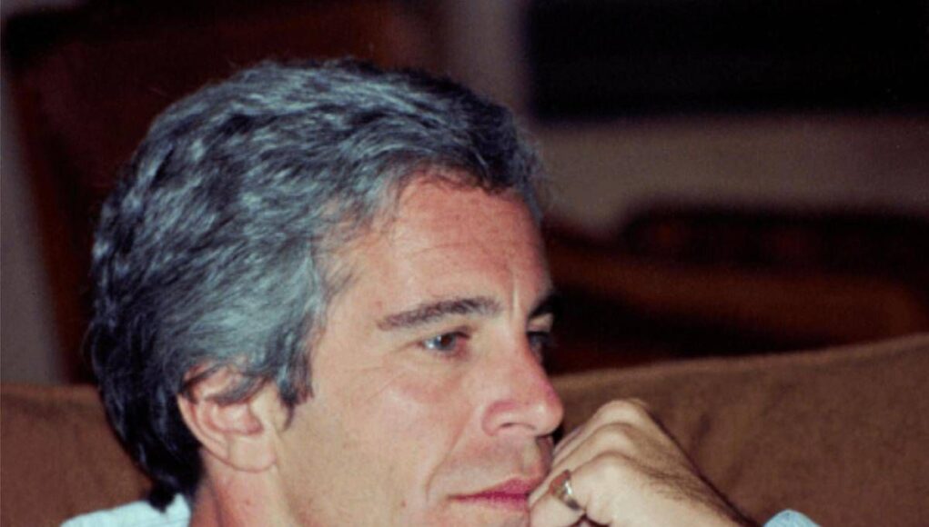 Caso Epstein, Dipartimento Giustizia pubblica oltre 3 milioni di pagine: “Trump ha chiesto trasparenza”