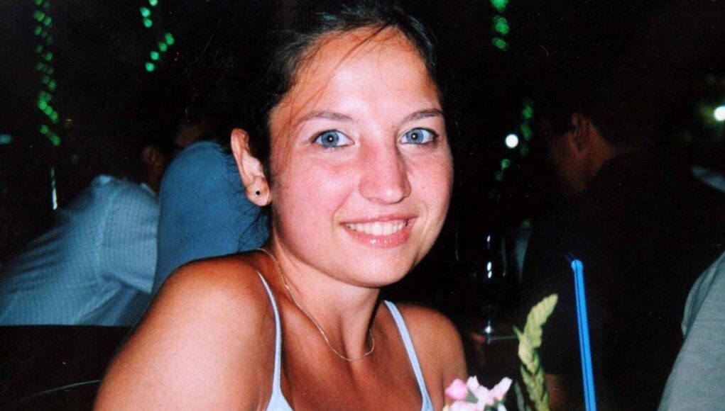 Caso Garlasco, legali Poggi: “Nuove analisi confermano che Chiara trovò file porno sul pc di Alberto Stasi”