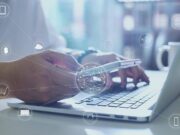 Consumi, secondo un’indagine per il 66% degli italiani il prezzo è determinante nell’acquisto di abbigliamento