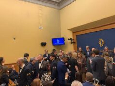 Convegno remigrazione alla Camera, opposizioni occupano sala stampa: stop all’evento