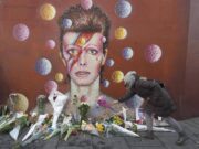 Dieci anni senza David Bowie, l’eredità immortale del Duca Bianco