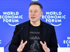 Elon Musk, indagine Ue su X e Grok: sotto esame immagini manipolate a sfondo sessuale