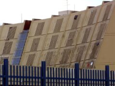 Firenze, Corte d’Appello condanna ispettrice e 8 agenti: “Torture a Sollicciano”