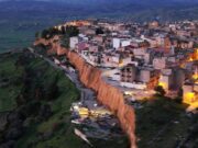 Frana a Niscemi, 13 indagati: ci sono anche Musumeci e Schifani