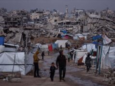 Gaza, Trump: “Formato Consiglio per la pace, Hamas consegni armi”