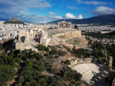 Grecia, voli sospesi in tutto il Paese per guasto a sistema di controllo