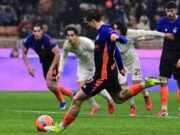 Inter-Pisa, rigore per i nerazzurri. Poi Chivu chiede un rosso: proteste a San Siro