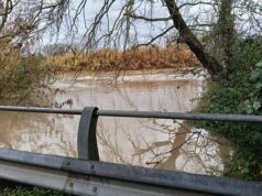 Maltempo Roma, esonda Aniene all’altezza di Ponte Mammolo: evacuata una famiglia