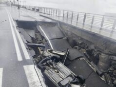 Maltempo in Sicilia, anziano viola divieto di transito e finisce in una voragine