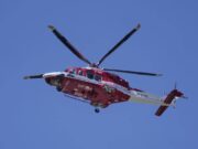 Marito accoltella la moglie, lei fugge gettandosi dalla finestra a Ventimiglia