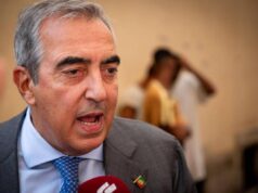 Mediaset-Corona, Forza Italia si schiera con la famiglia Berlusconi: “Solidarietà, libertà di espressione non è diffamare”