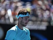 Musetti, Melbourne come Parigi e Montecarlo: continua la maledizione infortuni