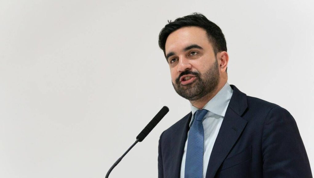 New York, Ice arresta dipendente del Comune, Mamdani chiede l’immediato rilascio: “Attacco alla città”