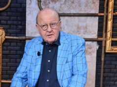 Olimpiadi Milano-Cortina, Boldi cancellato dalla lista dei tedofori: “Incompatibile con i Giochi”