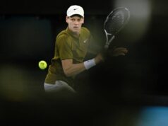 Sinner ko agli Australian Open, Bertolucci lo difende: “Si può anche perdere”