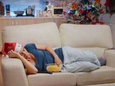 Sonno dopo pranzo? E’ normale ma non è colpa della digestione