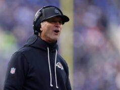 Trump dà consigli alla NFL: “Ingaggiate subito coach Harbaugh”