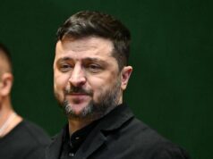 Ucraina, Zelensky: “Trump ci darĂ i Patriot”. Colloqui continuano oggi a Abu Dhabi