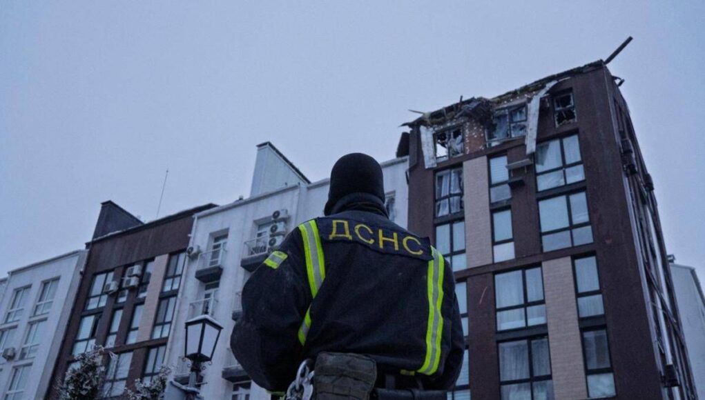 Ucraina, notte di attacchi con oltre cento droni dopo l’annuncio sulla mini-tregua