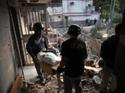 Venezuela, Caracas: “100 i morti in raid Usa”. Feriti Maduro e la moglie