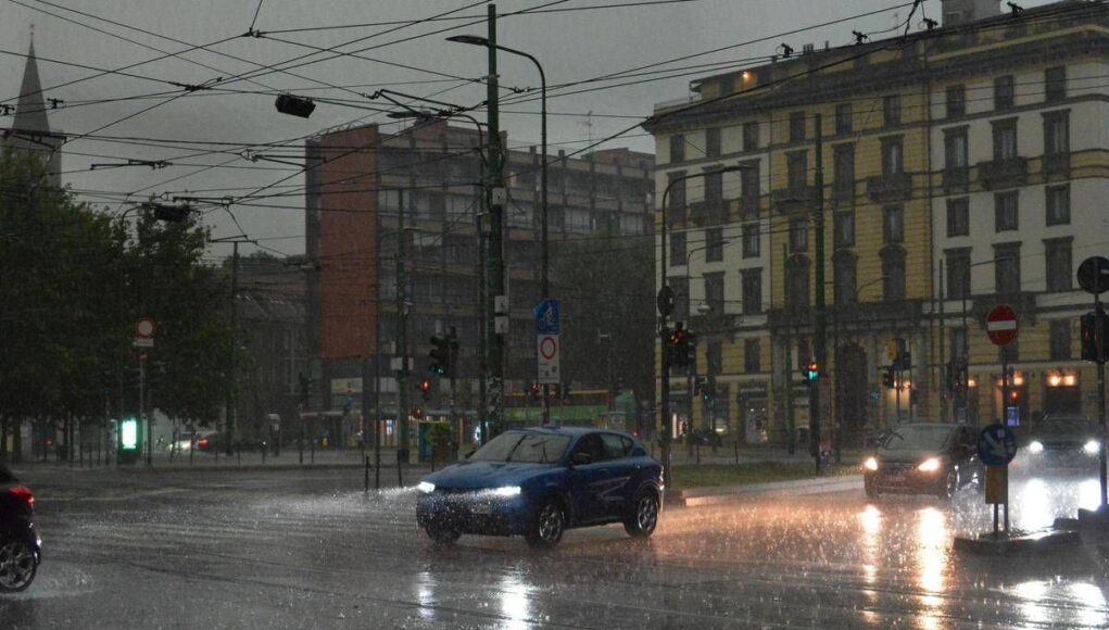 Weekend di pioggia, maltempo sull’Italia oggi e domani: le previsioni