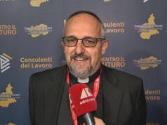 Ai, don Luca Peyron: “Nel futuro l’umano sarà ancora più importante delle macchine”
