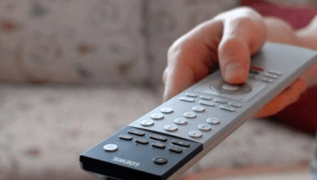 Ascolti tv, ‘Don Matteo 15’ vince la prima serata con il 23,3%