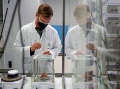 Carcinoma polmonare, ok Ema a lurbinectedina e immunoterapia in prima linea