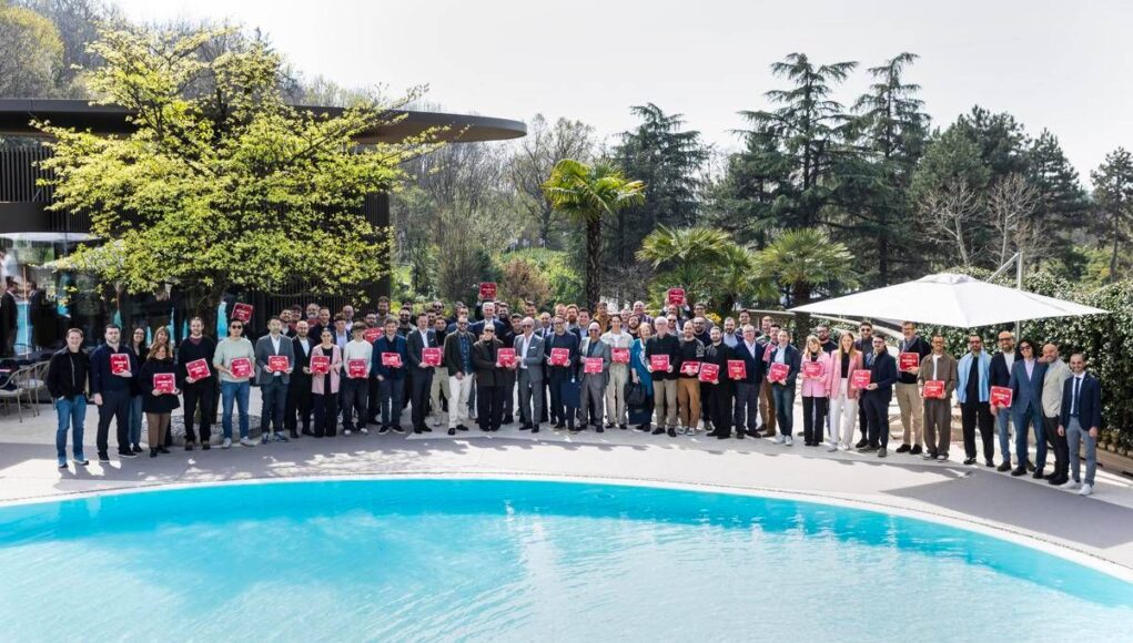 Consegnate da Metro Italia le targhe ufficiali della Guida Michelin 2026 ai ristoranti lombardi