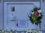 Corpo di Pamela Genini profanato e decapitato, la mamma: “Non posso andare avanti senza seppellirla”
