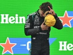 Formula 1, Antonelli in lacrime dopo il trionfo nel Gp di Cina: “Lo avevo promesso all’Italia”