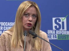 “Infranta aura di invincibilità”, la sconfitta di Meloni al referendum sui media internazionali