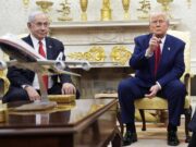 Iran, Trump: “Non mando soldati”. Netanyahu: “Regime sta cedendo”