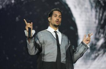 Mahmood lascia l’Italia: “Mi trasferisco in Spagna, mi sento tigre allo zoo”