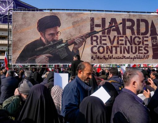 Nuovi venti di guerra Usa-Iran: Trump minaccia, Teheran si prepara allo scontro
