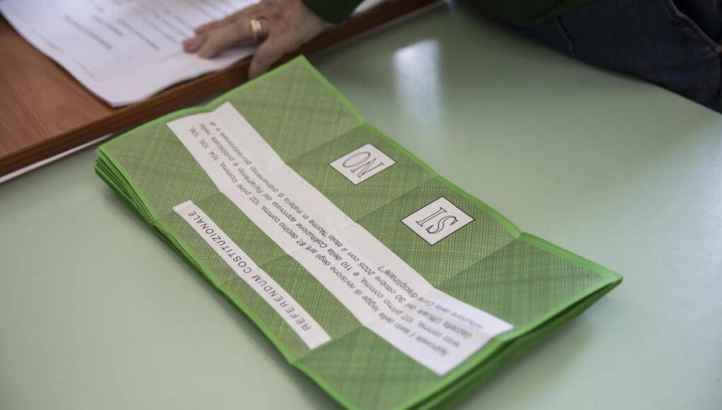 Referendum giustizia, boom affluenza: ipotesi 58-62%, cosa dice l’esperto