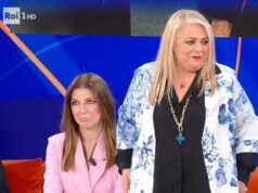Rossella Erra, i progressi con la dieta: “Ora indosso una giacca che non mettevo da 20 anni”