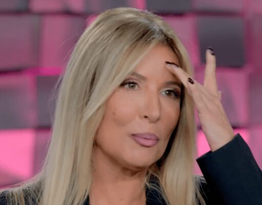 Selvaggia Lucarelli, matrimonio rimandato: “Non siamo riusciti a organizzare”