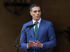 Spagna approva regolarizzazione di circa 500mila migranti senza documenti