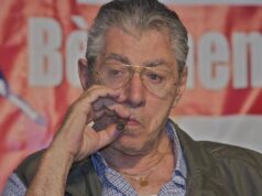 Umberto Bossi, da ‘Roma ladrona’ a ‘La Lega ce l’ha duro’: anatomia del linguaggio del Senatur
