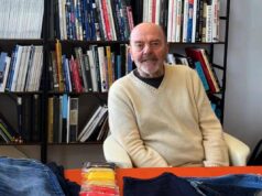 Addio ad Adriano Goldschmied, il ‘padrino del denim’ che rivoluzionò i jeans aveva 82 anni