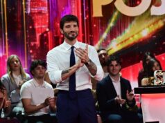 ‘Anche Stasera tutto è possibile’, oggi puntata speciale dello show condotto da De Martino